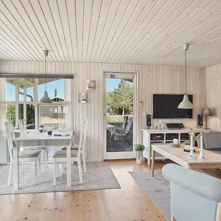 2 Bedroom Amazing In * Sæby
