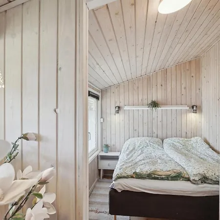 Σπίτι διακοπών 2 Bedroom Amazing In *